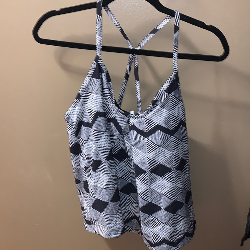 Aztec dressy black & white tank